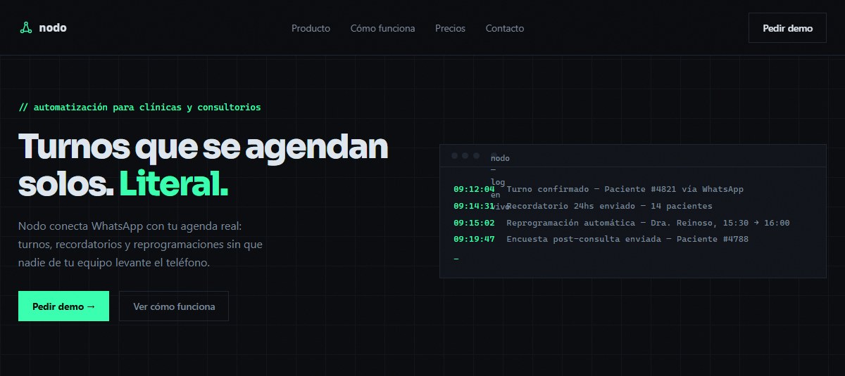 Captura del sitio de Un sitio técnico con mockup de terminal en vivo, en vez de otra captura de celular flotando